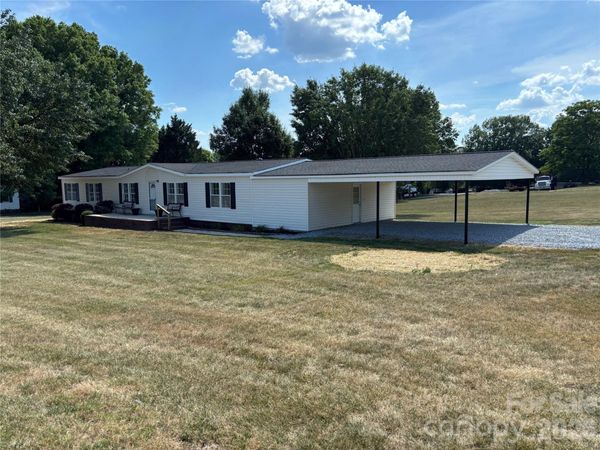 559 School Drive , Taylorsville, NC 28681