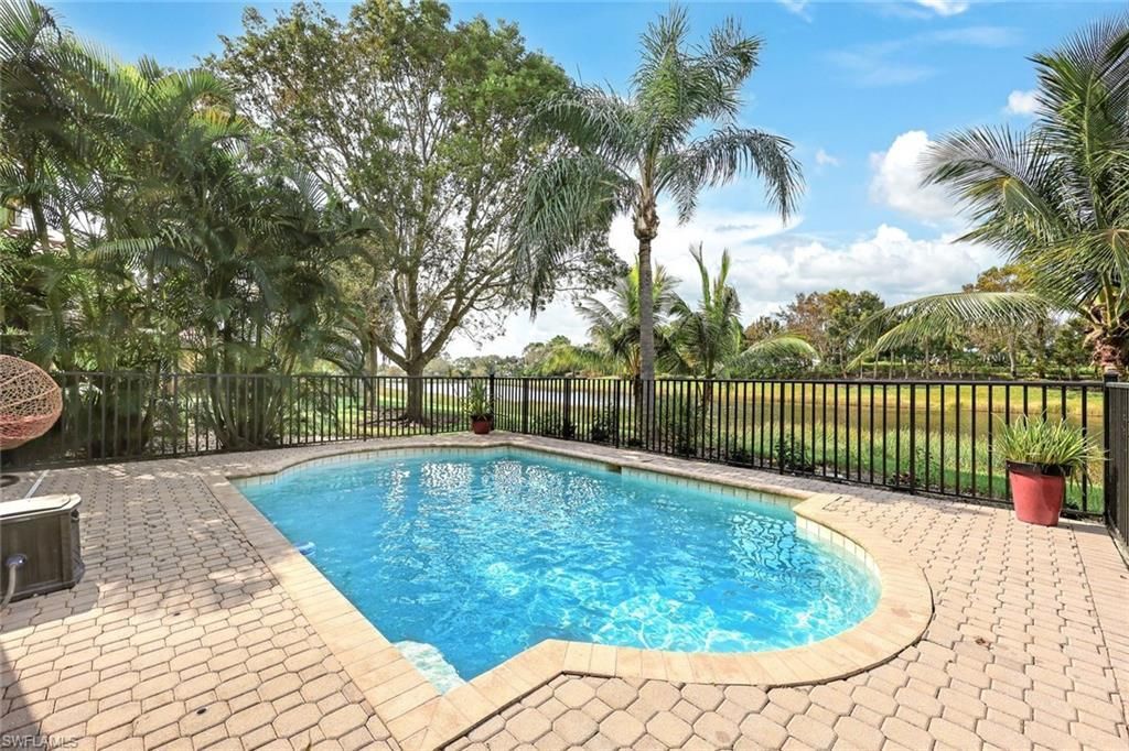 10327 Carolina Willow Dr, Fort Myers, FL 33913 Photo
