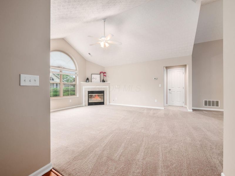 4354 Crimson Maple Lane, Westerville, OH 43082 Photo 15