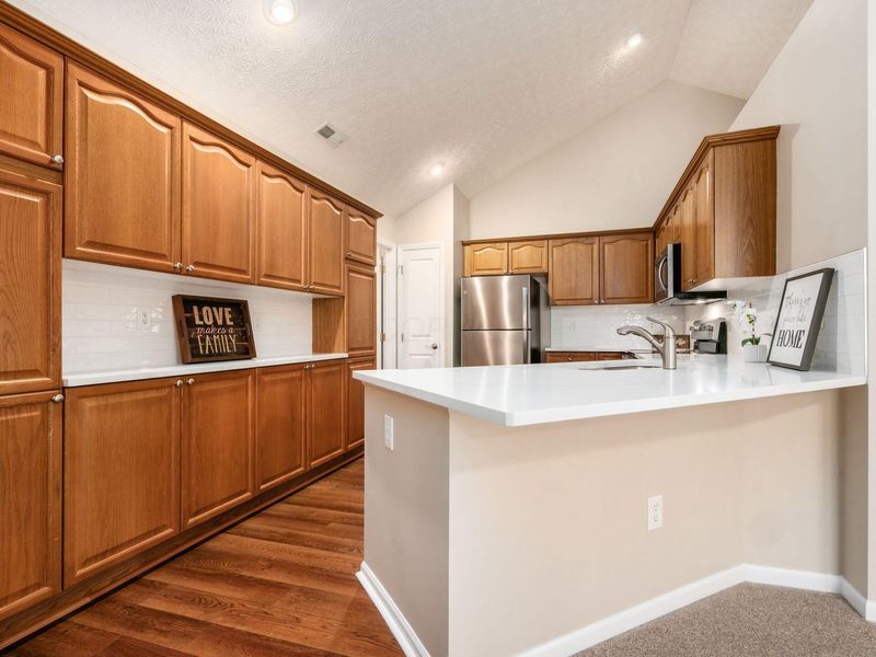 4354 Crimson Maple Lane, Westerville, OH 43082 Photo 4