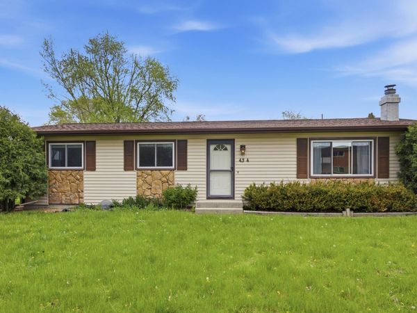 434 Dale Avenue , Moorhead, MN 56560