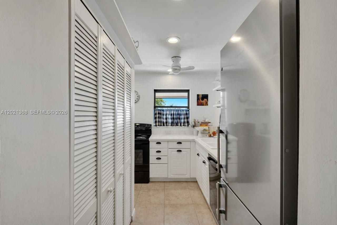 18081 SE Country Club Dr , Unit 1-10, Jupiter, FL 33469 Photo