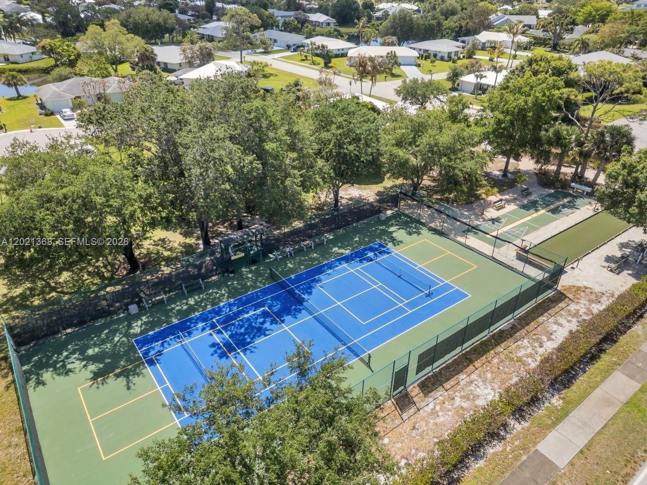 18081 SE Country Club Dr , Unit 1-10, Jupiter, FL 33469 Photo