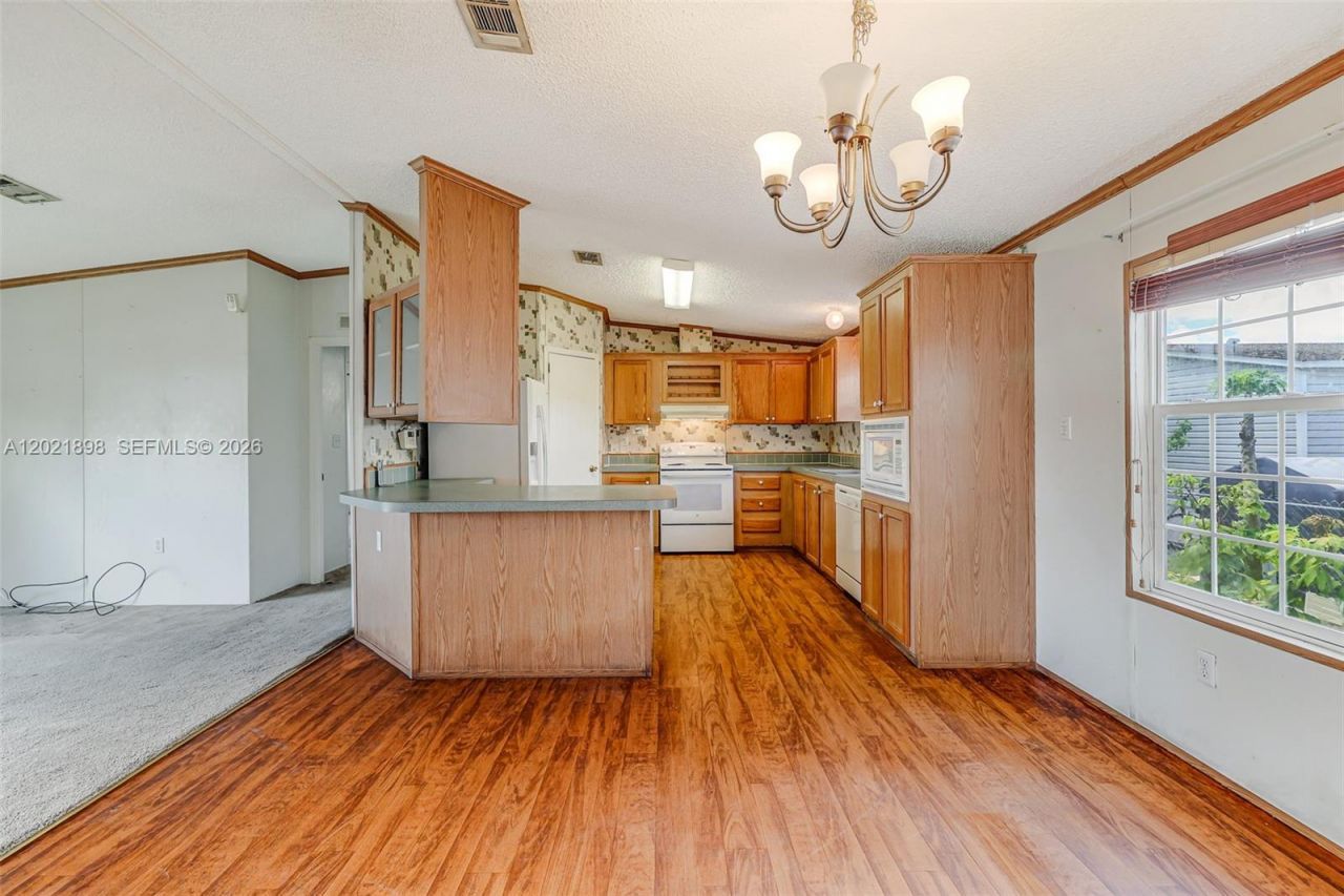 19800 SW 180 Avenue #524, Miami, FL 33187 Photo