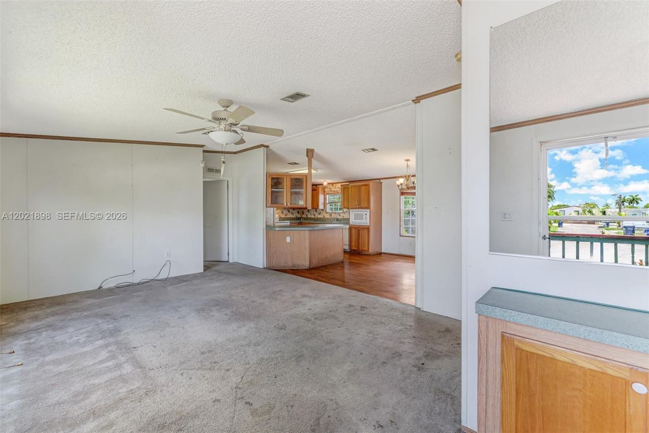 19800 SW 180 Avenue #524, Miami, FL 33187 Photo