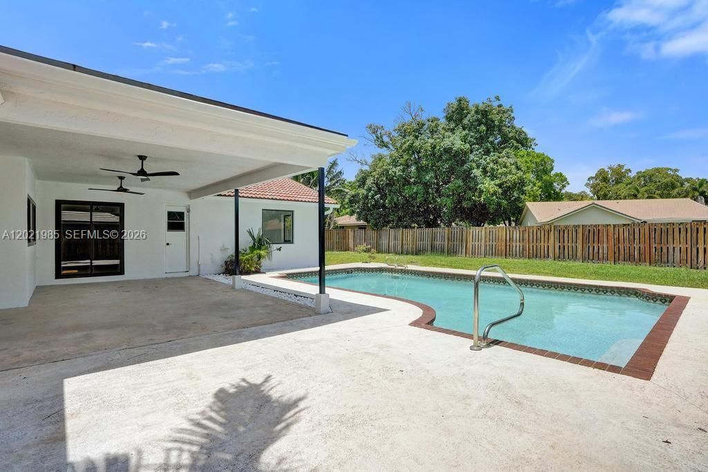 8775 SW 1st Pl , Coral Springs, FL 33071 Photo