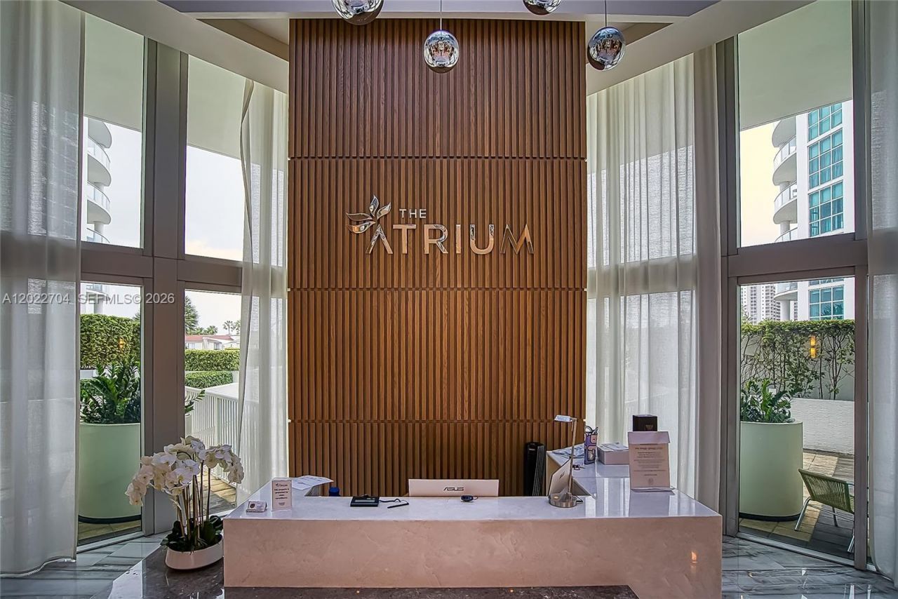3131 NE 188th St, Unit 1-1104, Aventura, FL 33180 Photo
