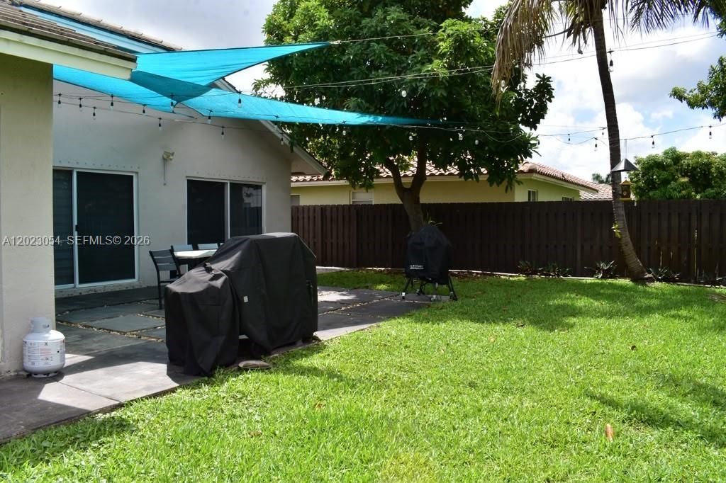 10205 SW 12th St, Pembroke Pines, FL 33025 Photo