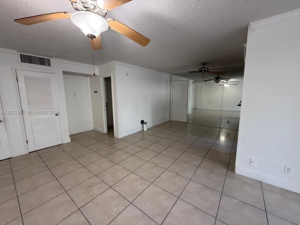 16909 N Bay Rd , Unit 720, Sunny Isles Beach, FL 33160 Photo