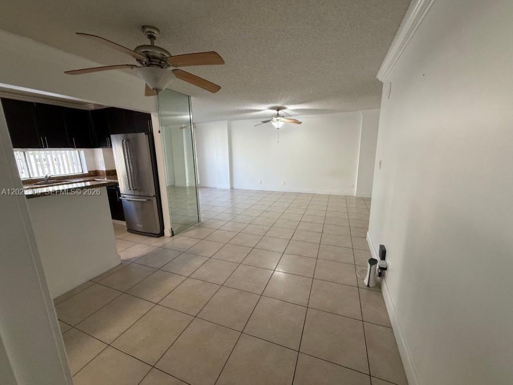 16909 N Bay Rd , Unit 720, Sunny Isles Beach, FL 33160 Photo