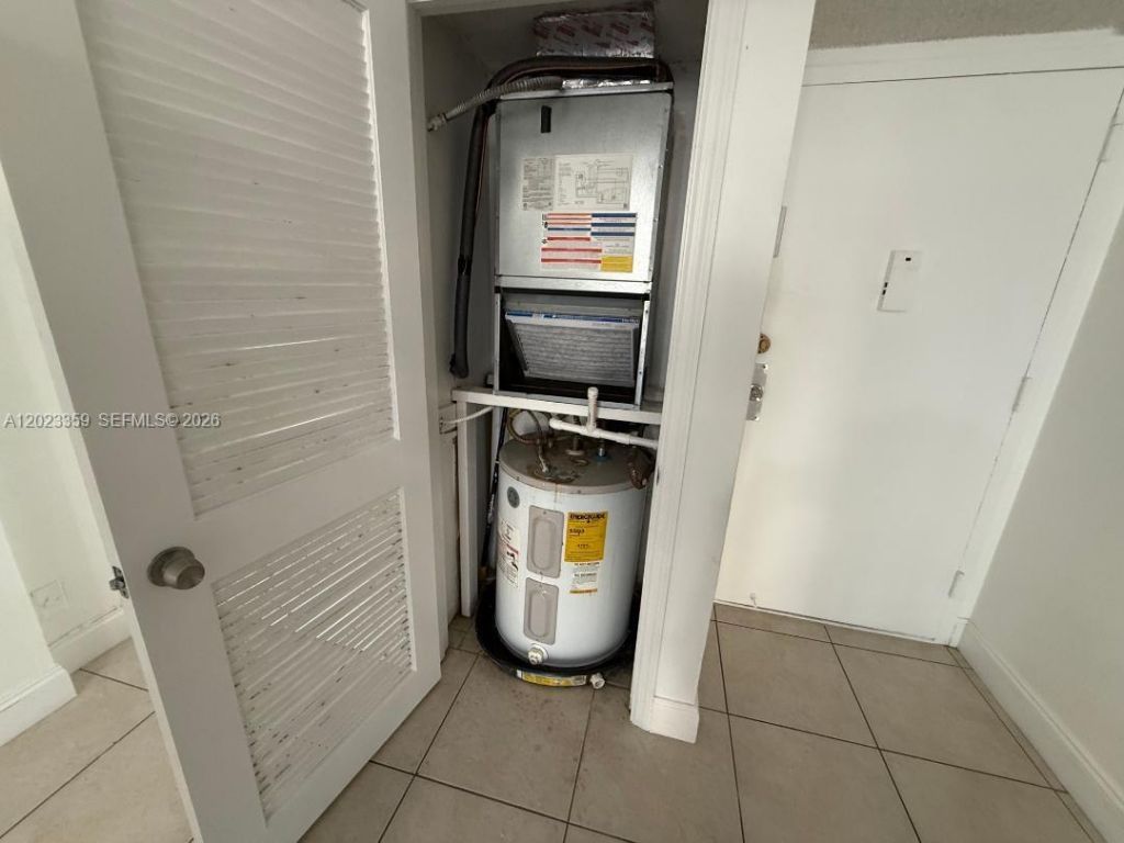 16909 N Bay Rd , Unit 720, Sunny Isles Beach, FL 33160 Photo