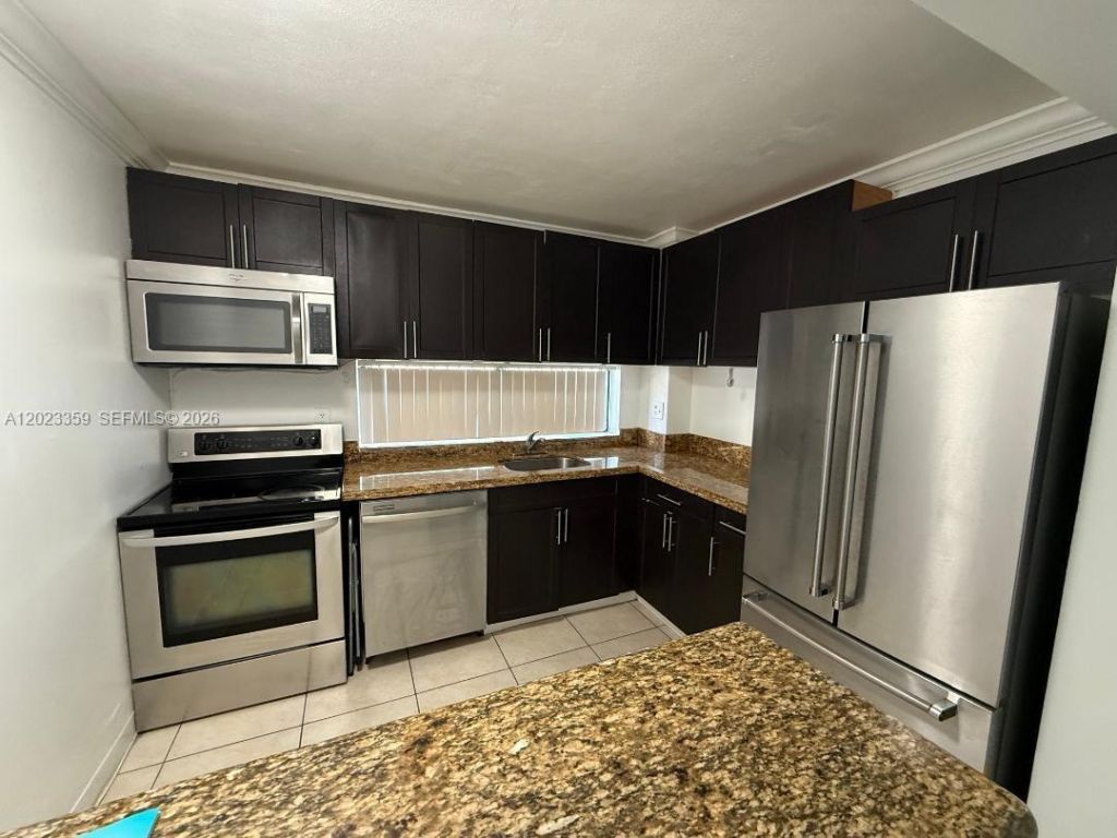 16909 N Bay Rd , Unit 720, Sunny Isles Beach, FL 33160 Photo