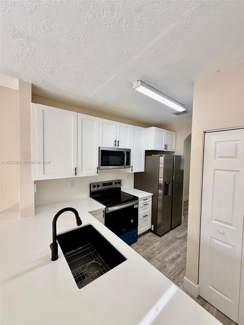 3330 NE 13th Cir Dr, Unit 111-22, Homestead, FL 33033 Photo