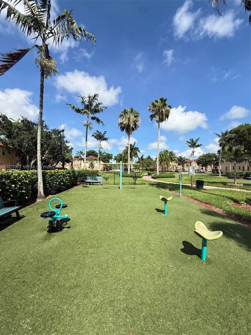 3330 NE 13th Cir Dr, Unit 111-22, Homestead, FL 33033 Photo