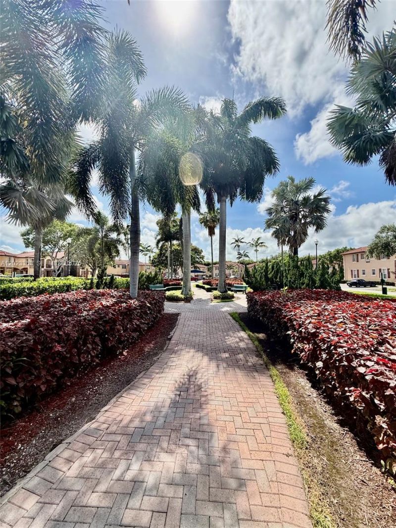 3330 NE 13th Cir Dr, Unit 111-22, Homestead, FL 33033 Photo