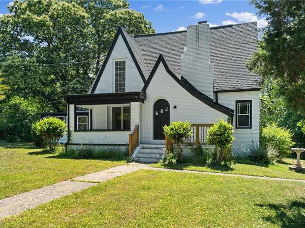 2641 Belews Creek Road , Winston-Salem, NC 27101