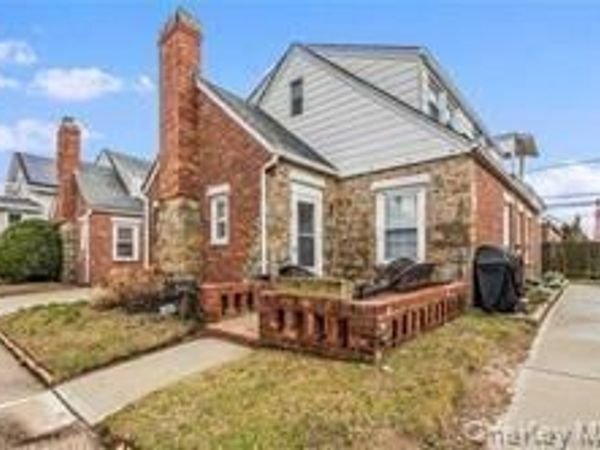 106 Atlantic Avenue , Long Beach, NY 11561