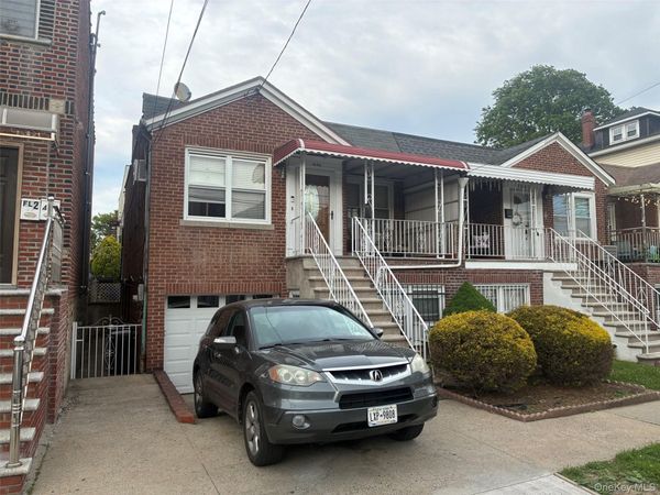 1844 Tomlinson Avenue, Bronx, NY 10461