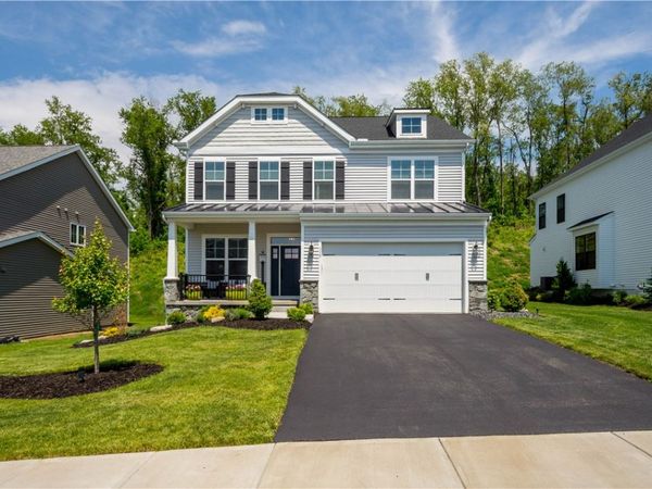 115 Maggie Dr, Eighty Four, PA 15330
