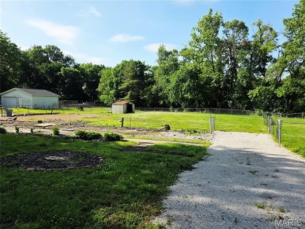 504 S 29th Street, Belleville, IL 62226
