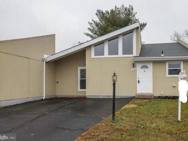 14704 WYCOMBE STREET , CENTREVILLE, VA 20120