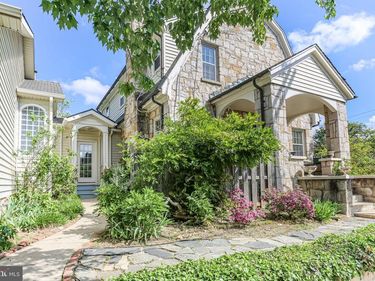 1500 AUGUSTINE AVENUE, FREDERICKSBURG, VA 22401