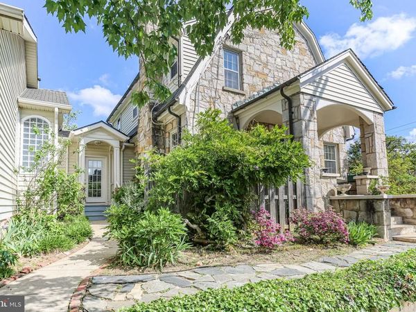 1500 AUGUSTINE AVENUE, FREDERICKSBURG, VA 22401
