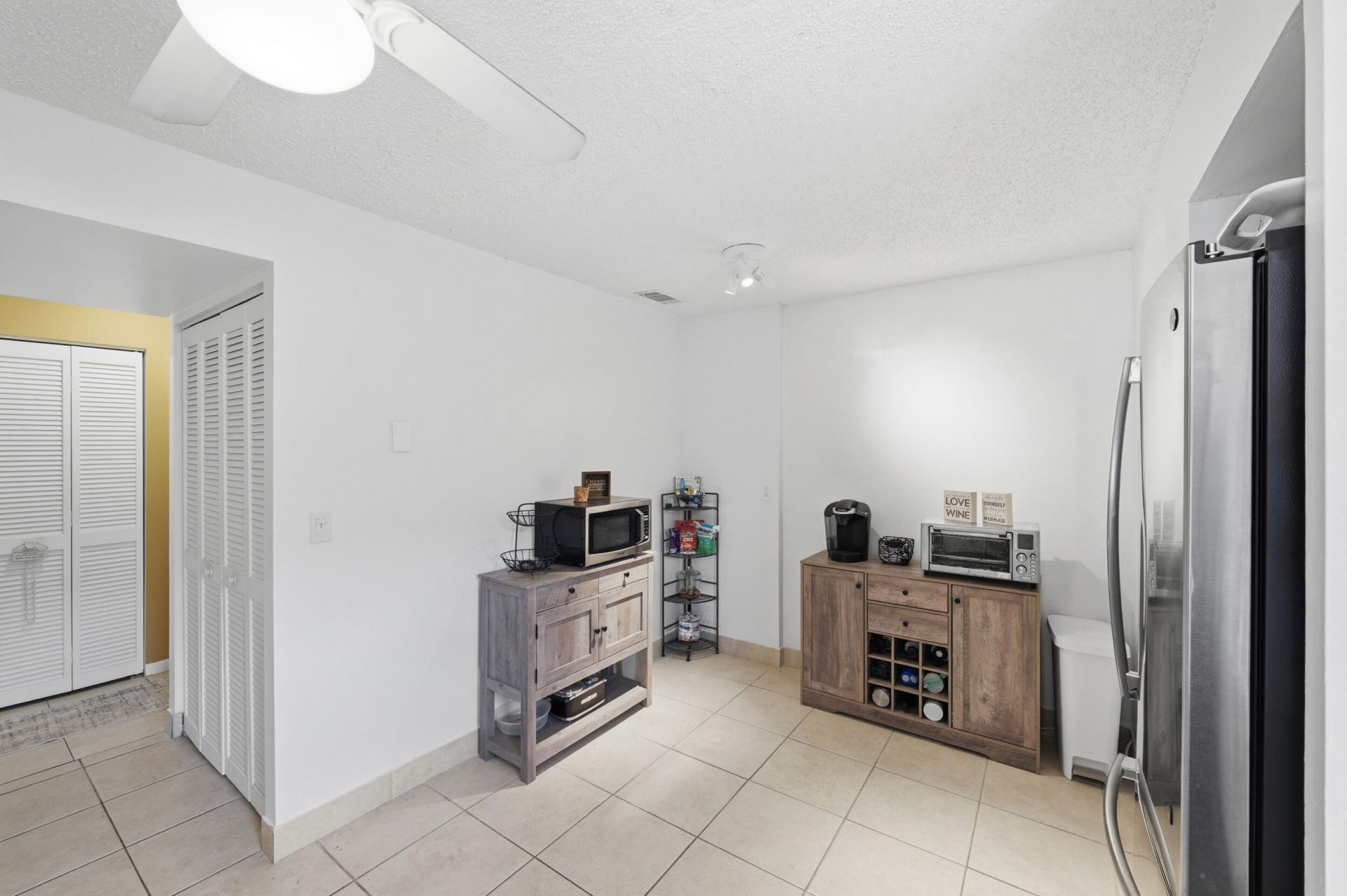 10222 Pine Drive, Boynton Beach, FL 33437 Photo