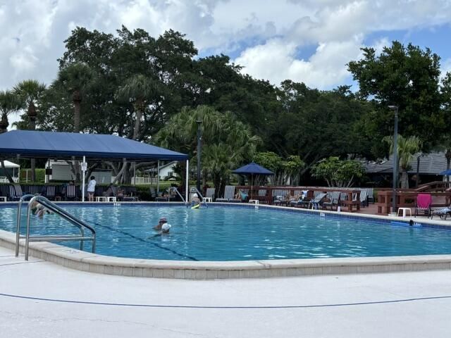10222 Pine Drive, Boynton Beach, FL 33437 Photo