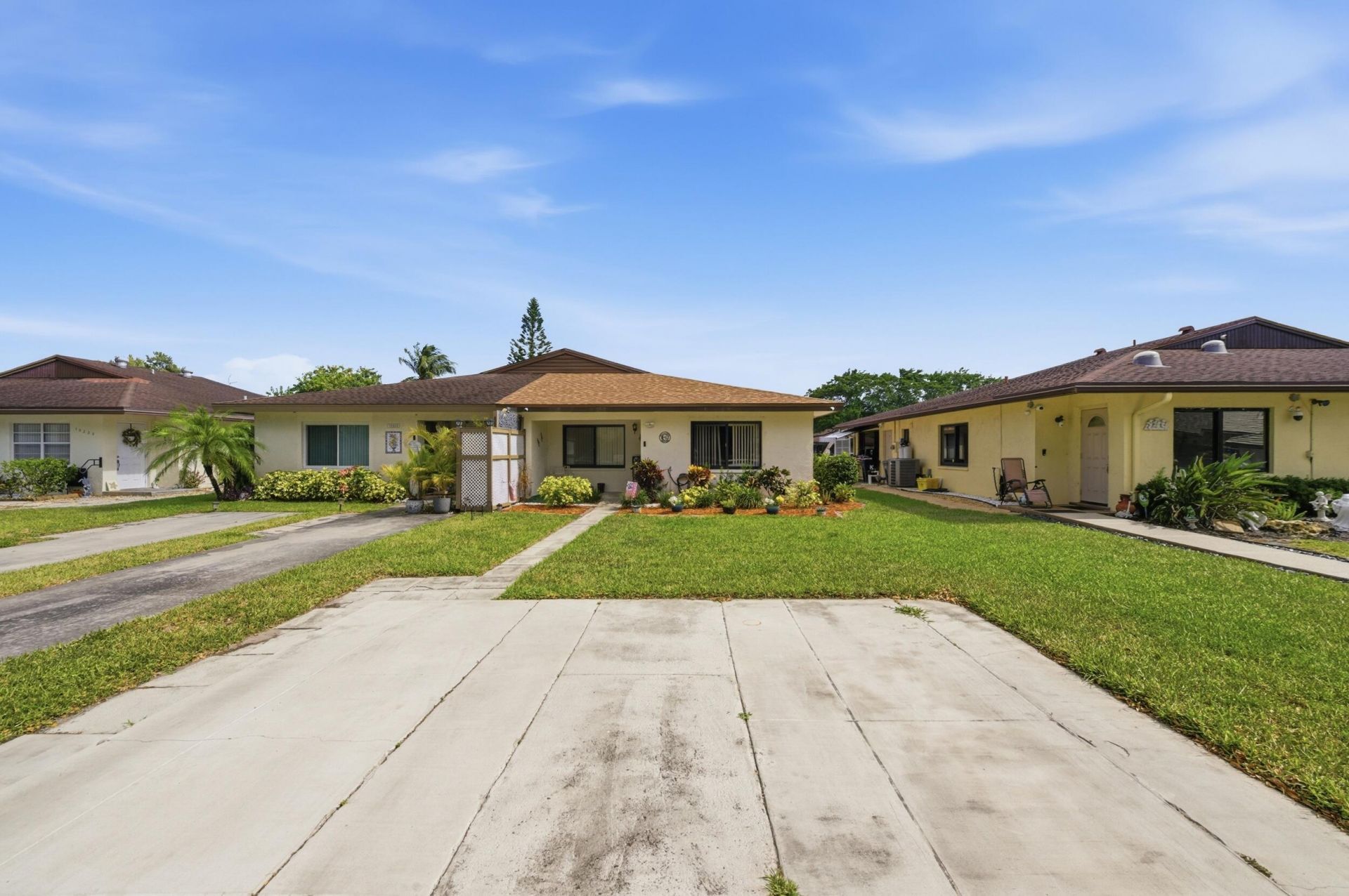 10222 Pine Drive, Boynton Beach, FL 33437 Photo