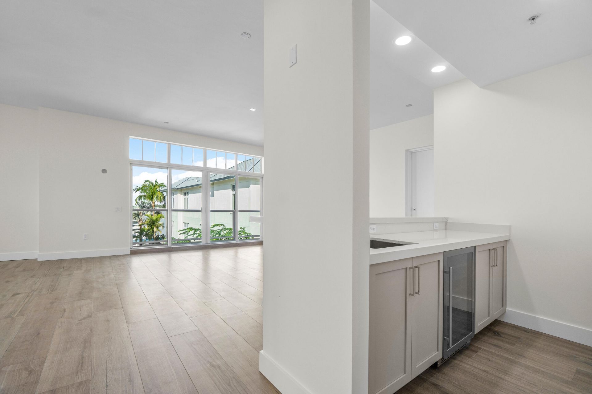 178 Lake Drive, Unit 4301, Palm Beach Shores, FL 33404 Photo