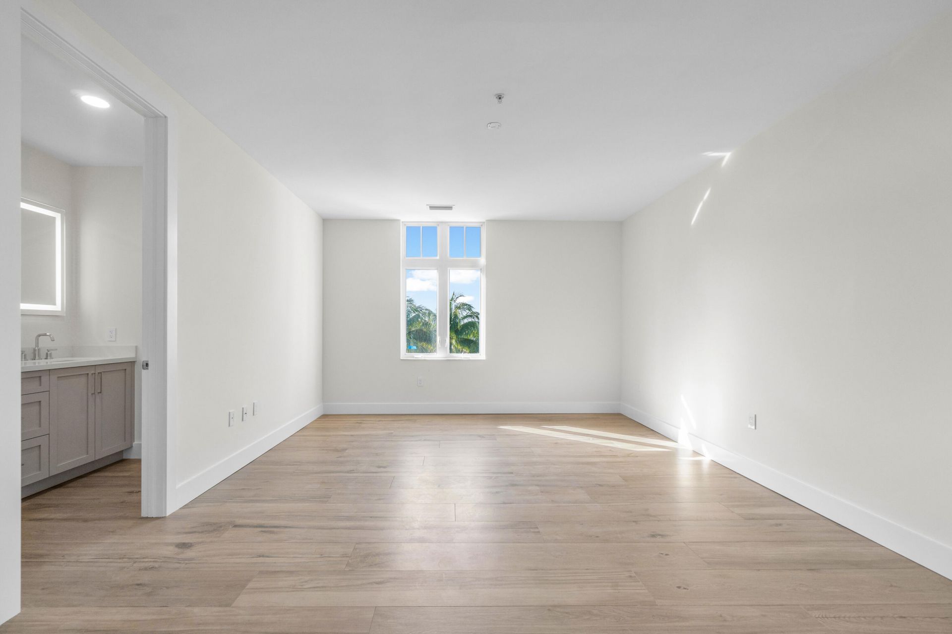 178 Lake Drive, Unit 4301, Palm Beach Shores, FL 33404 Photo