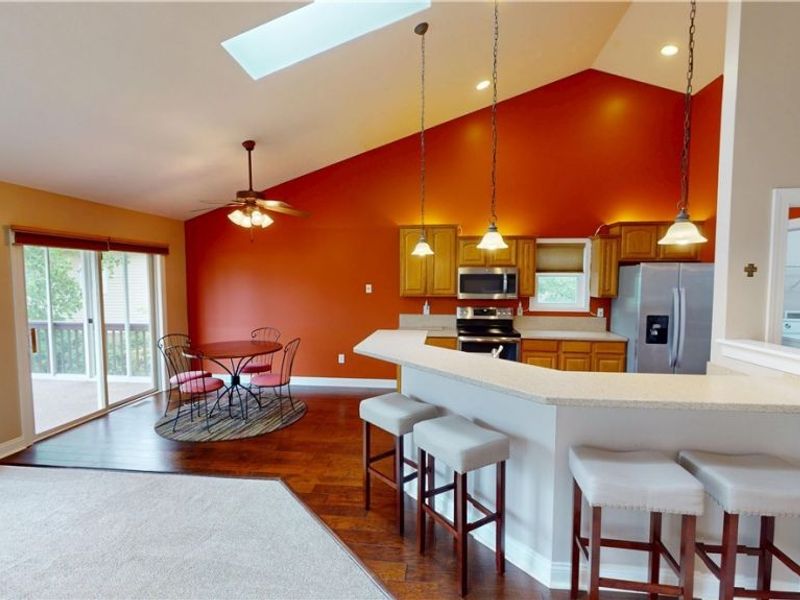 897 Stonewater Drive, Kent, OH 44240 Photo 12