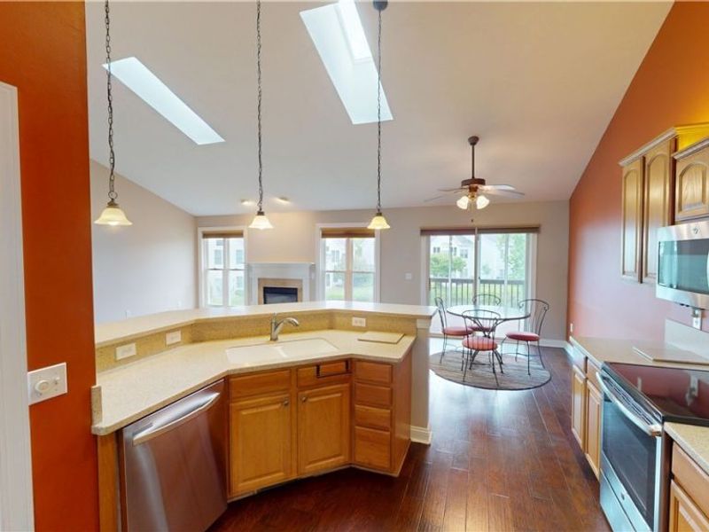 897 Stonewater Drive, Kent, OH 44240 Photo 16