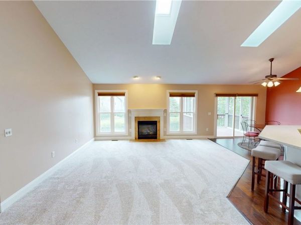 897 Stonewater Drive , Kent, OH 44240