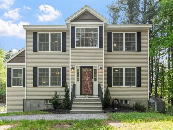 87A Brookline St, Townsend, MA 01469