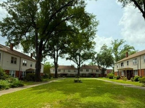 3001 WALNUT GROVE RD, Unit 4, Memphis, TN 38111