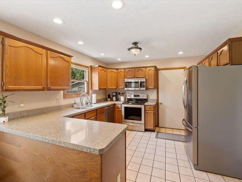 3344 Sea Turtle Drive, Dayton, OH 45414 Photo 16