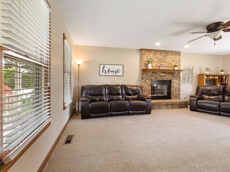 3344 Sea Turtle Drive, Dayton, OH 45414 Photo 8