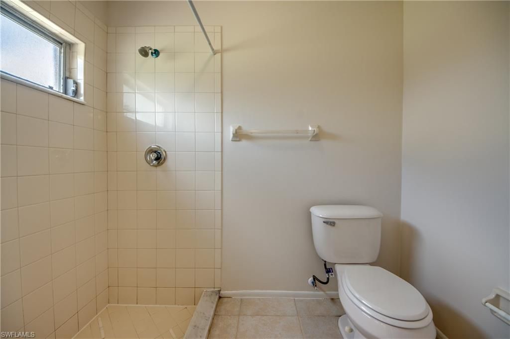 1315 SE 33rd Ter , Cape Coral, FL 33904 Photo