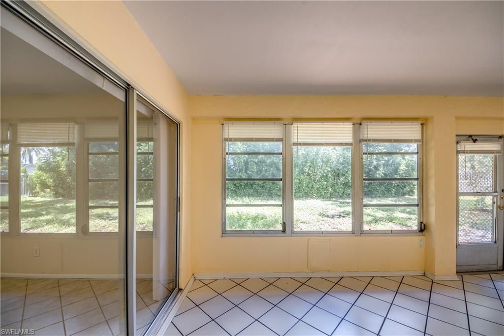 1315 SE 33rd Ter , Cape Coral, FL 33904 Photo