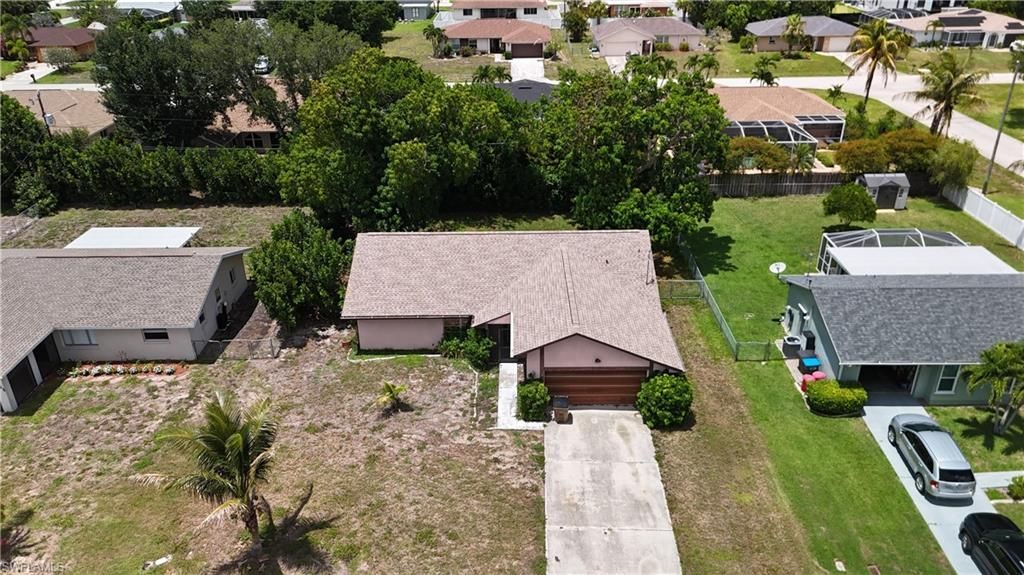 1315 SE 33rd Ter , Cape Coral, FL 33904 Photo