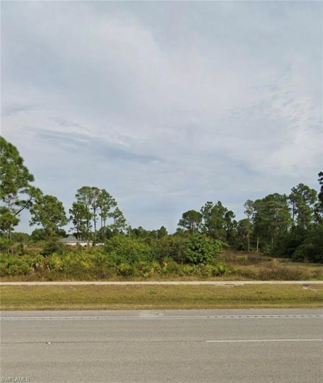 3414 Meadow Rd , Lehigh Acres, FL 33974 Photo
