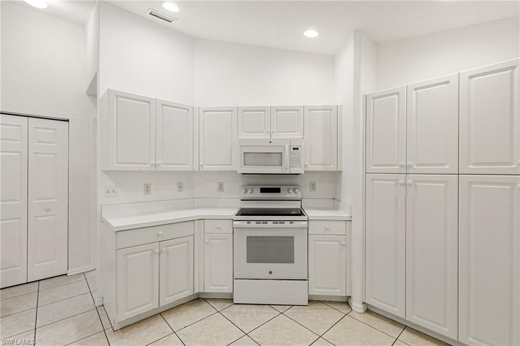 12340 Notting Hill Ln, Unit 23, Bonita Springs, FL 34135 Photo