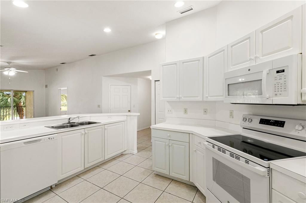 12340 Notting Hill Ln, Unit 23, Bonita Springs, FL 34135 Photo