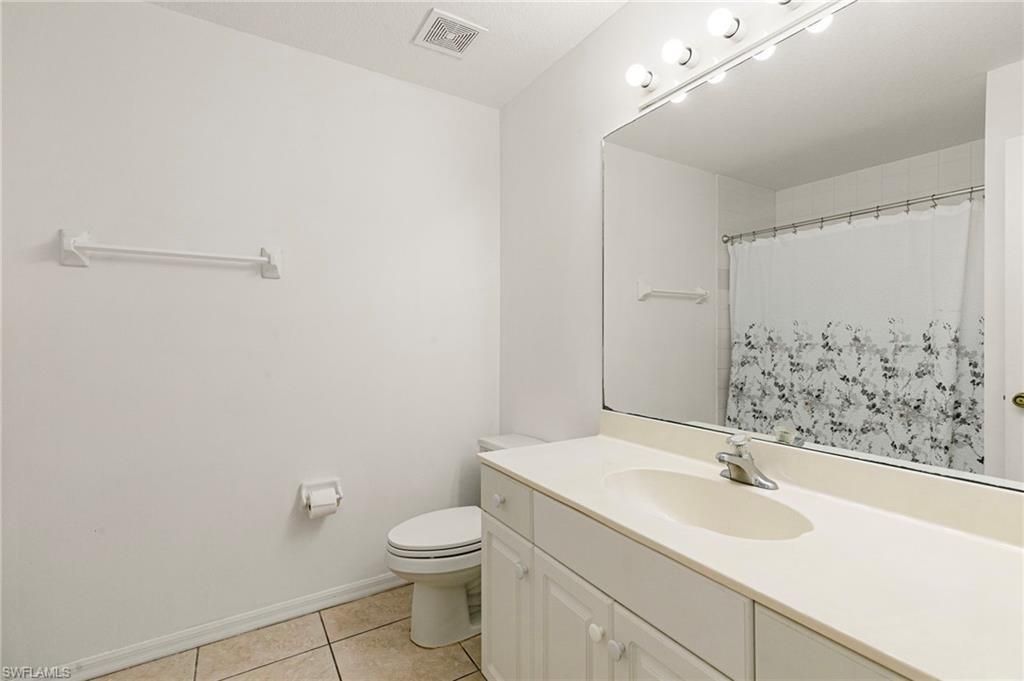 12340 Notting Hill Ln, Unit 23, Bonita Springs, FL 34135 Photo