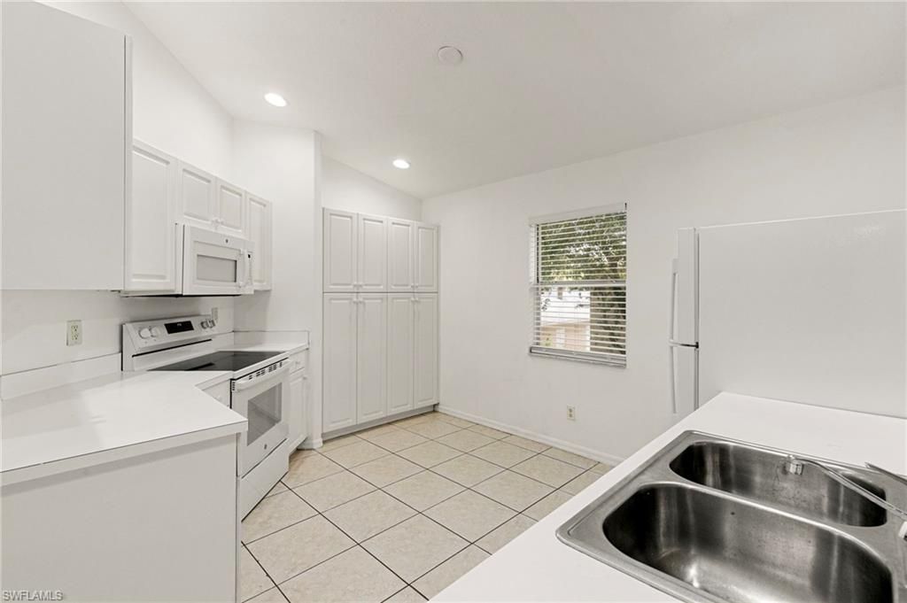 12340 Notting Hill Ln, Unit 23, Bonita Springs, FL 34135 Photo
