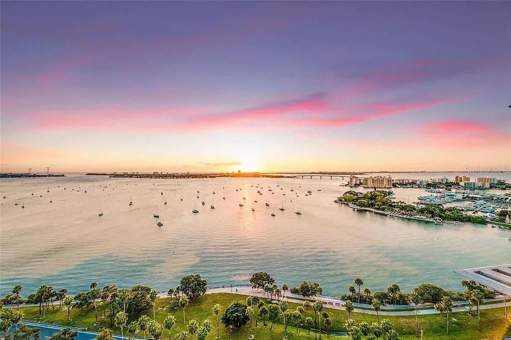 643 Calle De Peru, Sarasota, FL 34242 Photo