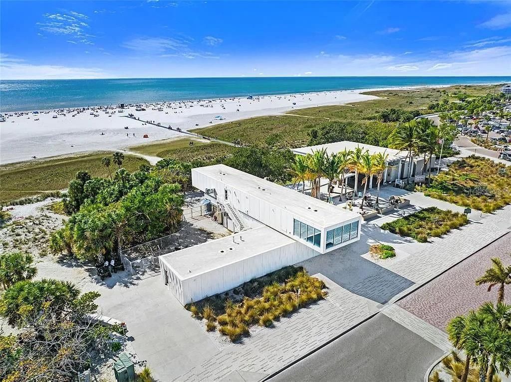 643 Calle De Peru, Sarasota, FL 34242 Photo