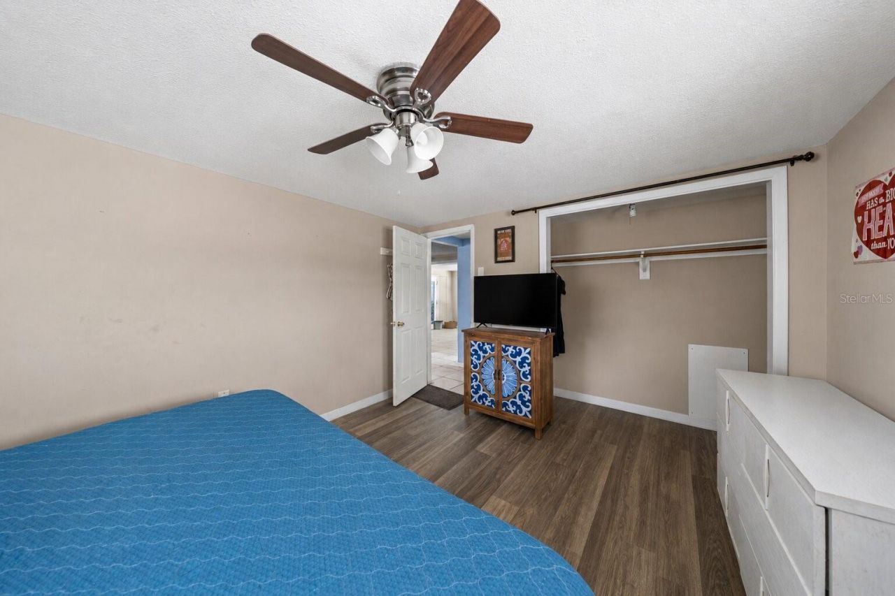 18 E Golden Street , Beverly Hills, FL 34465 Photo